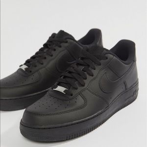 ALL BLACK AIR FORCE 1 WOMEN